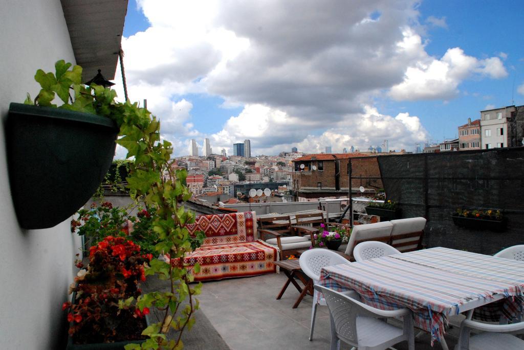 Nicoleport Hotel Istanbul Ngoại thất bức ảnh